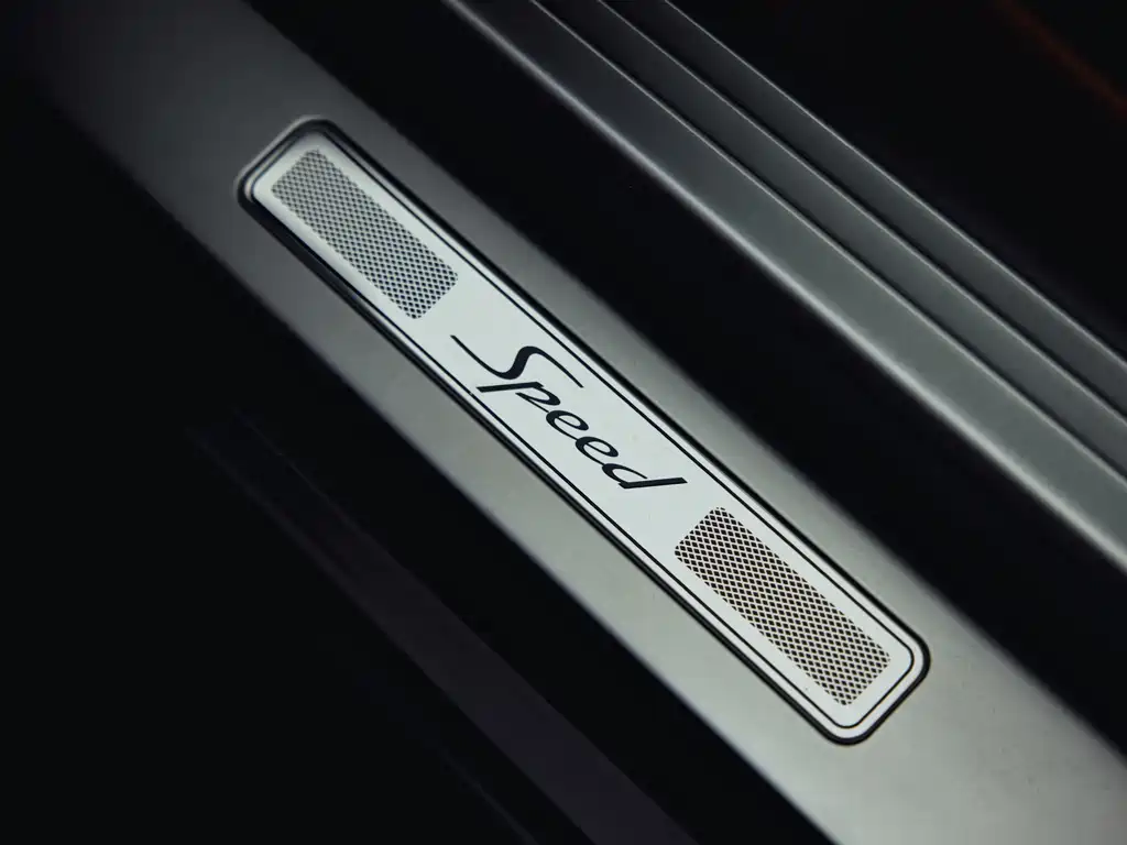 Bentley Flying Spur — миниатюра 12