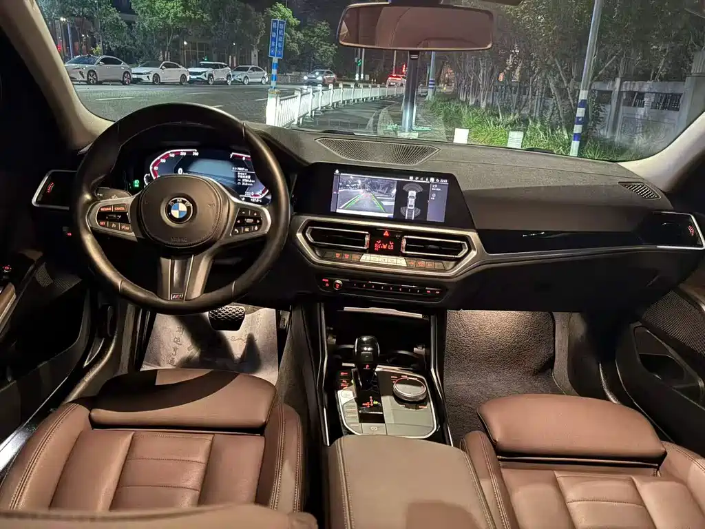 BMW 3 Series — миниатюра 7