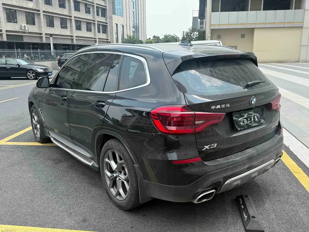 BMW X3 — миниатюра 5