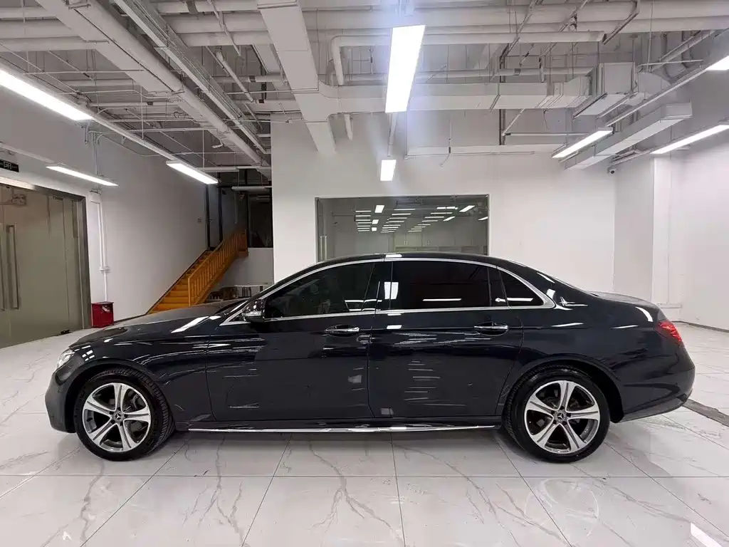 Mercedes-Benz E-Class E 2018 E 200 L Sport 4MATIC