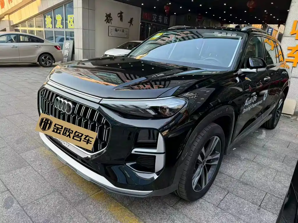 Audi Q6