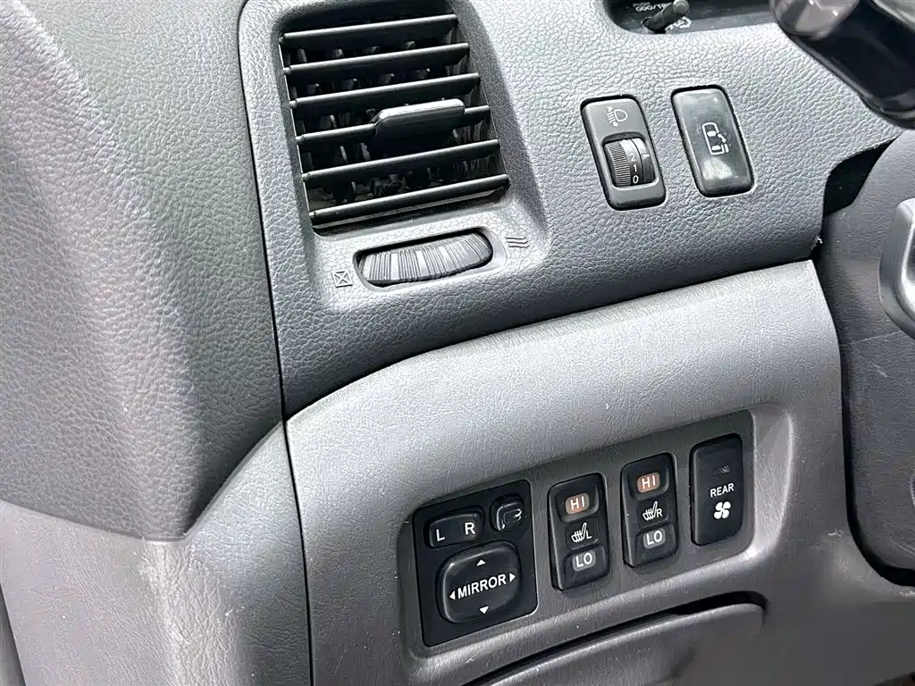 Toyota Previa — фотографии объявления, Фото 16