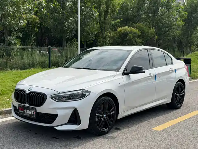 2023 BMW 1 Series