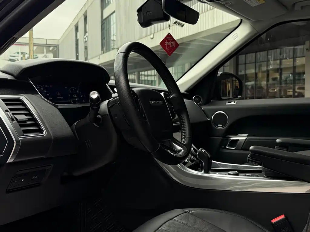 LAND ROVER RANGE ROVER SPORT NEW ENERGY