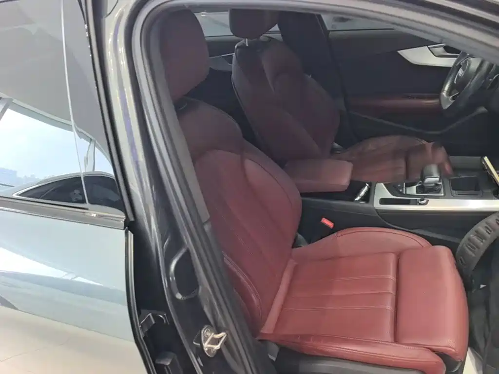 Audi A4L — миниатюра 25