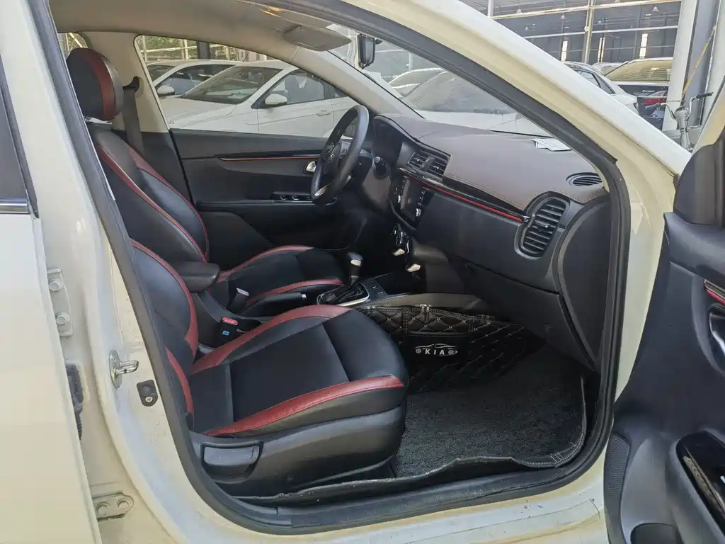 Kia KX Cross — миниатюра 14