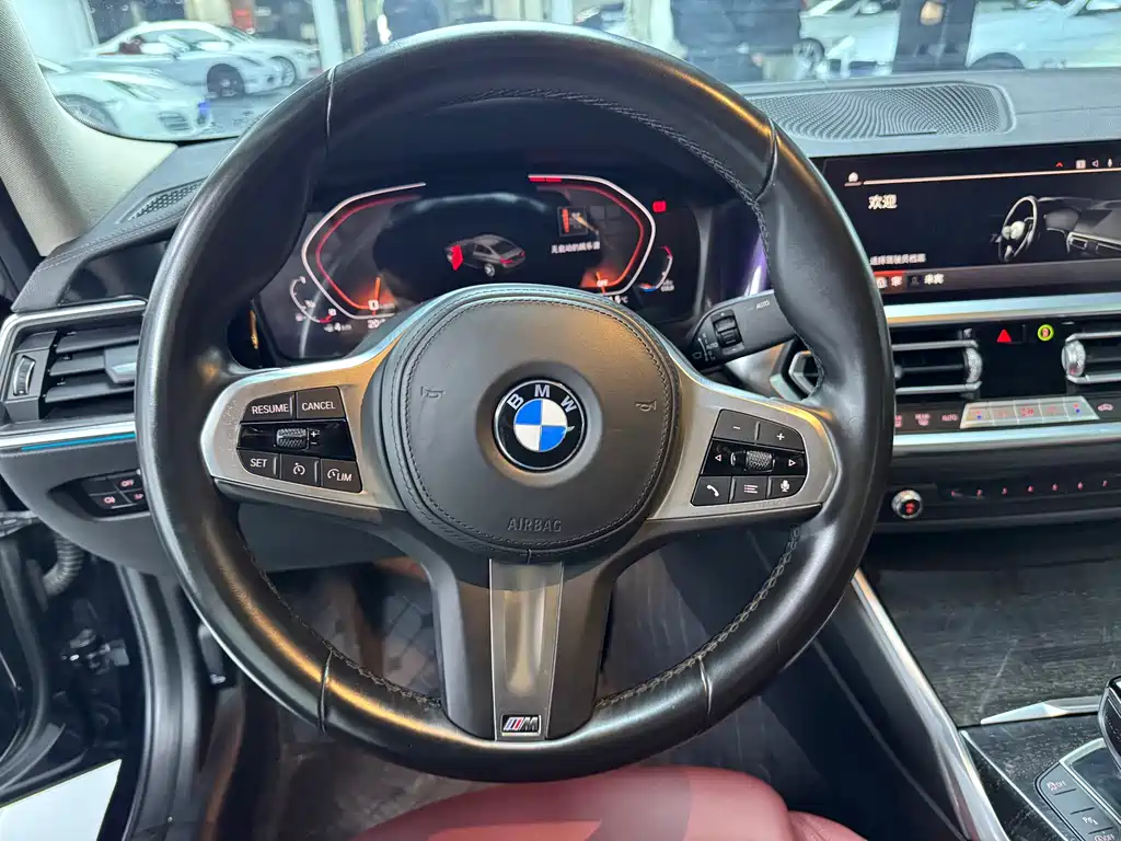 BMW 3 Series - фото 5