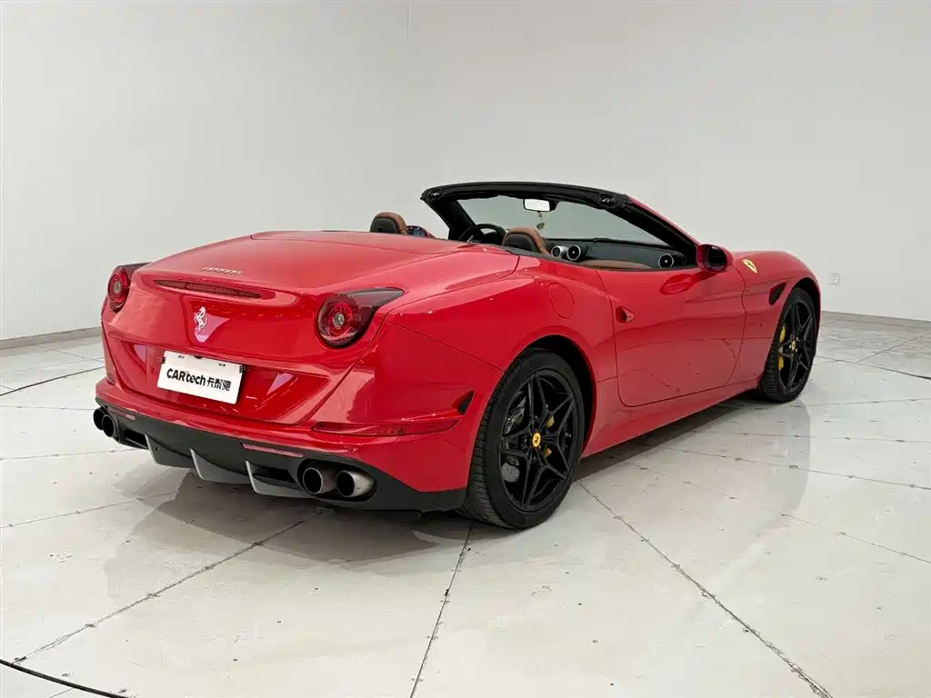 Ferrari California T 2015 3.9T