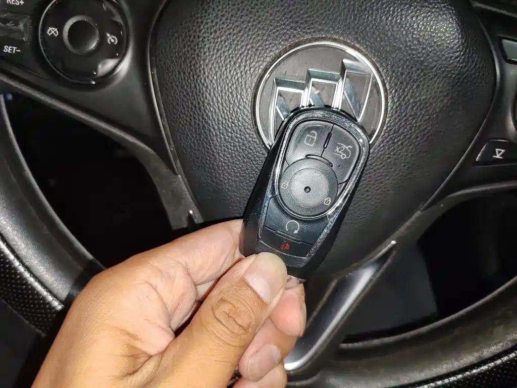 Buick Envision Plus — миниатюра 9