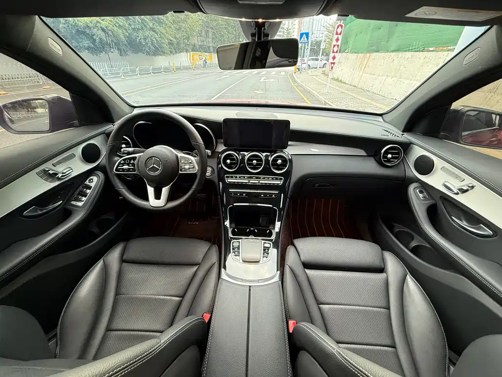 MERCEDES-BENZ GLC COUPE