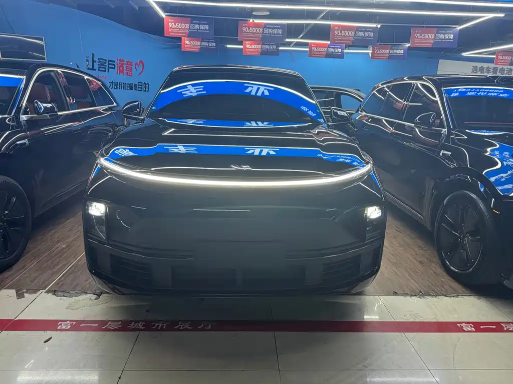 Li Auto Li L8 — миниатюра 2
