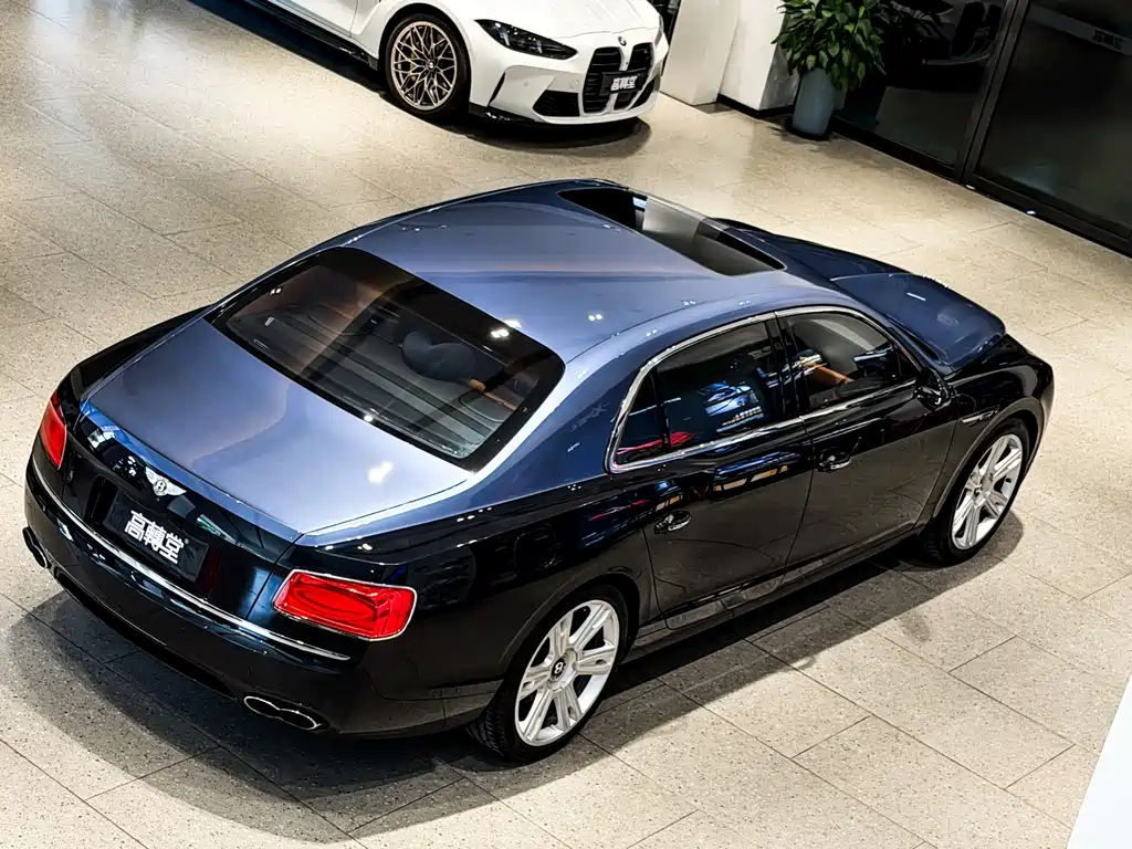 Bentley Flying Spur 4.0T V8 Standard Edition, фото 7
