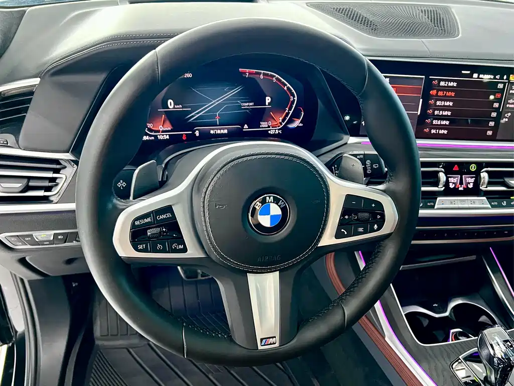 BMW X7 — миниатюра 17
