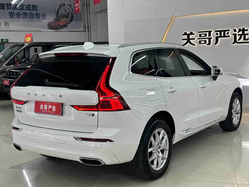 Volvo XC60 — миниатюра 9