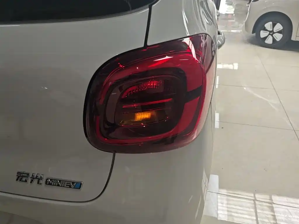 Wuling Mini EV MINIEV 2025 Premium