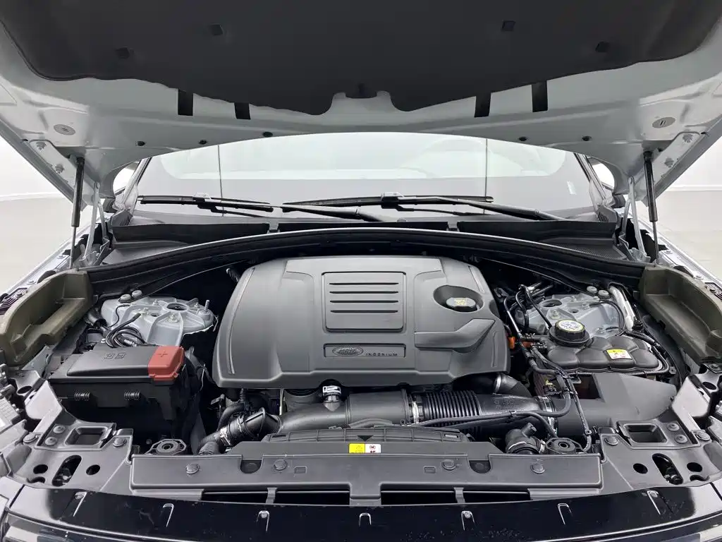 Land Rover Velar — миниатюра 9