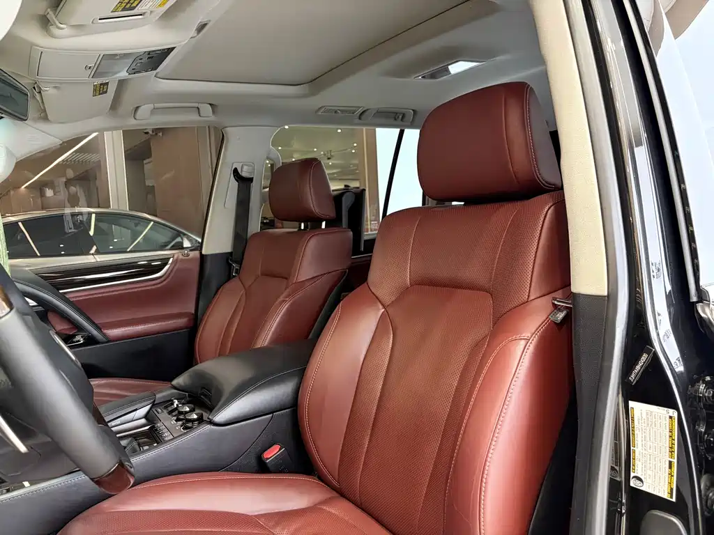 Lexus LX 2017 570 Luxury