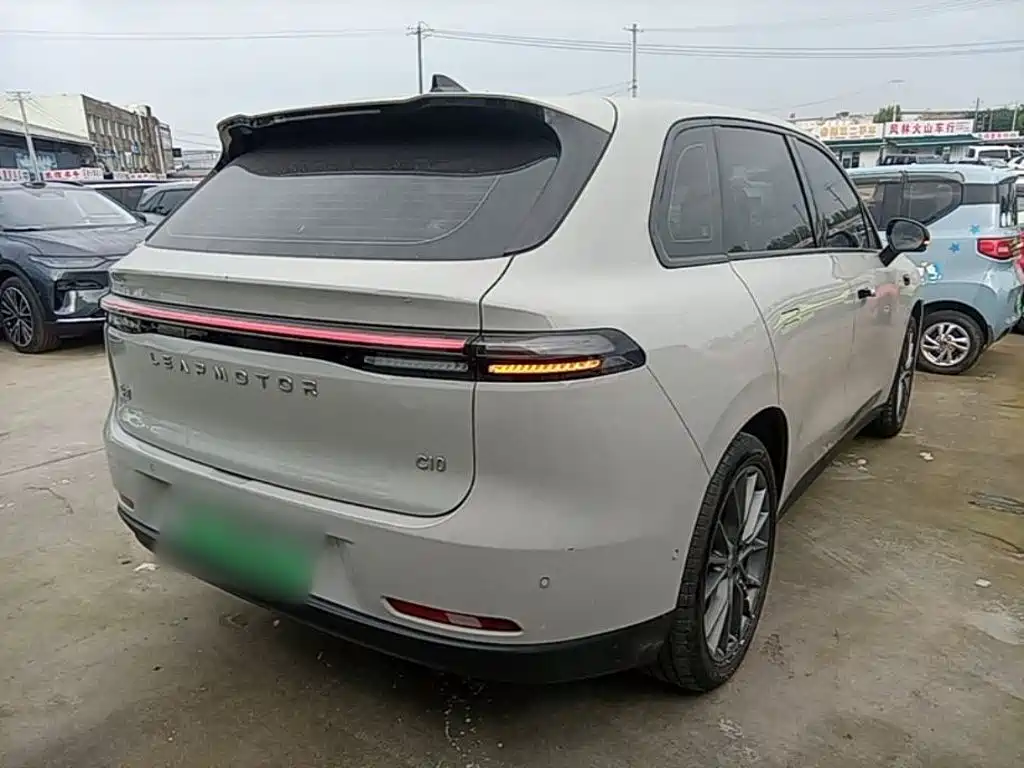Leapmotor Leapmotor C10 — миниатюра 7