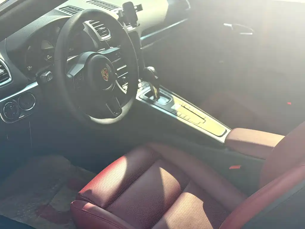 Porsche Cayman — миниатюра 7