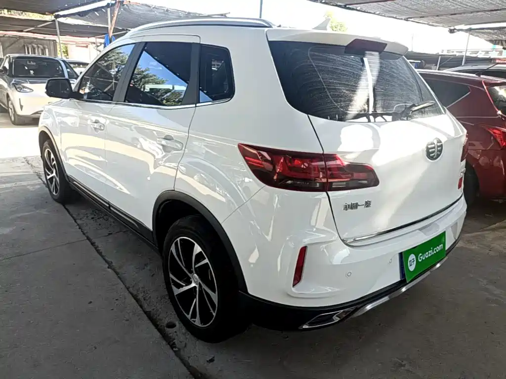 Bestune X40 — миниатюра 5