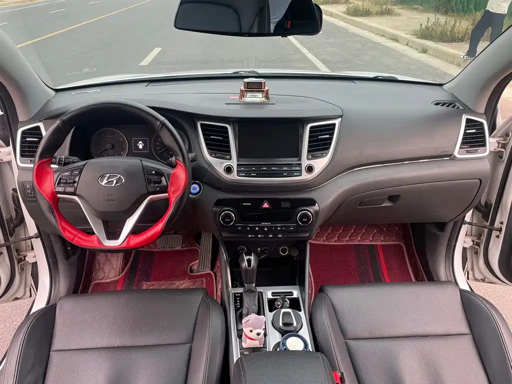Hyundai Tucson 2015 1.6T DCT