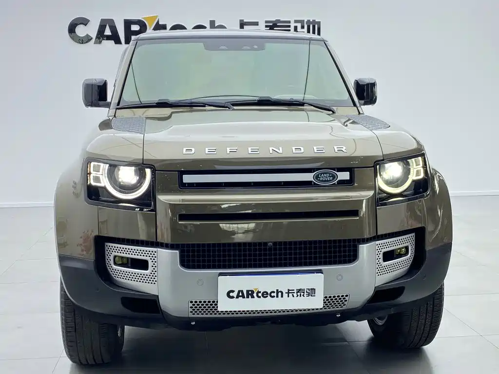 Land Rover Defender — миниатюра 6
