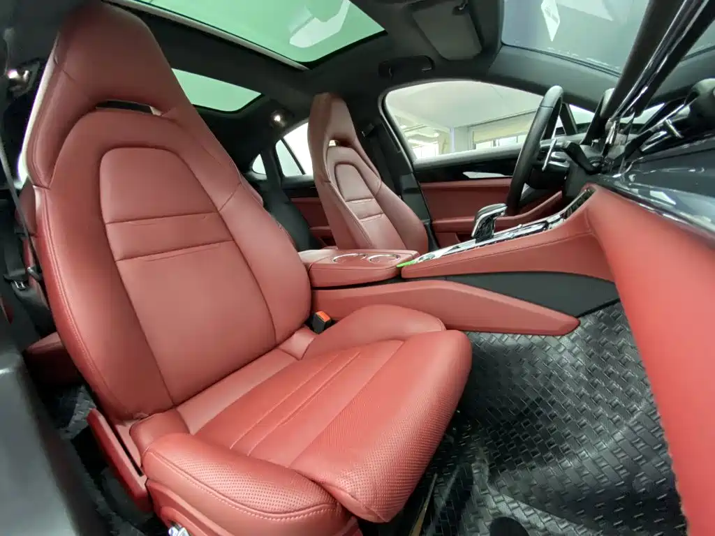 Porsche Panamera — миниатюра 28