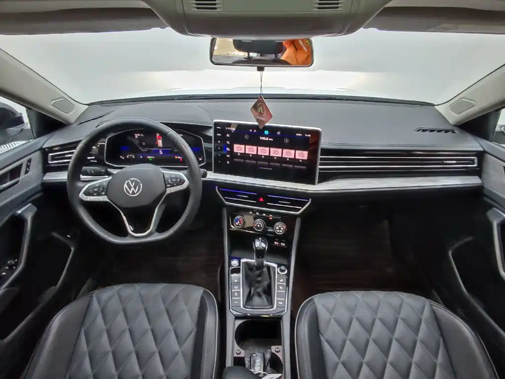 Volkswagen Sagitar 2023 280TSI DSG Lite