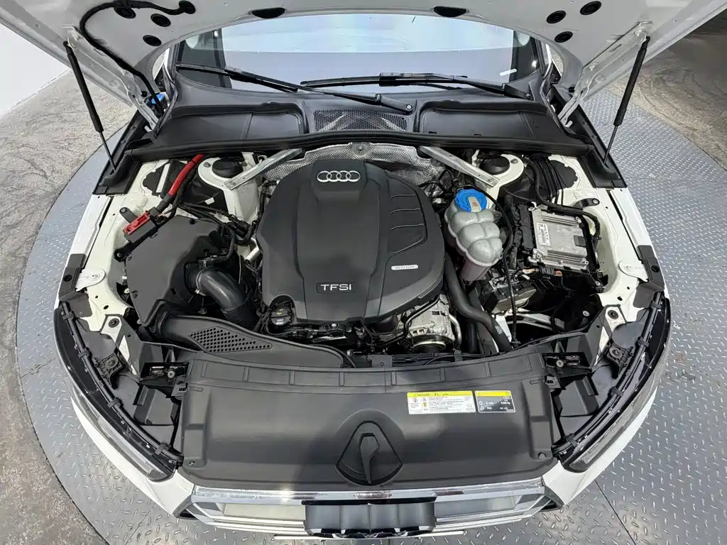 Audi A4L — миниатюра 6