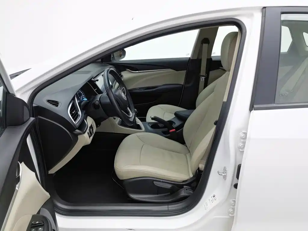 Buick Excelle 2018 15T MT Elite V