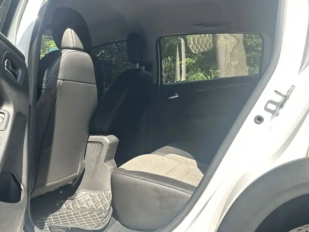 Citroen C3-XR — миниатюра 6