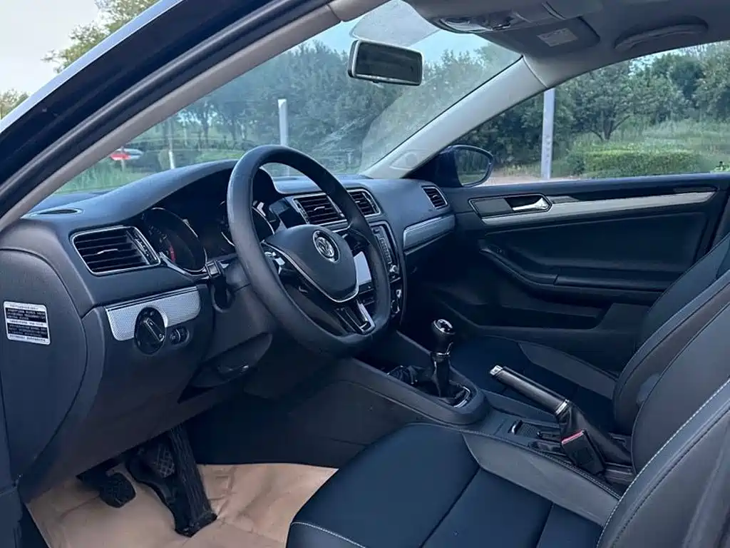 Volkswagen Sagitar — миниатюра 8