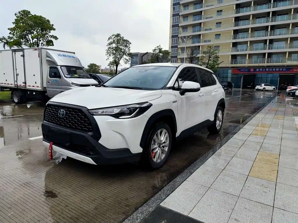 Toyota Corolla Cross 2024