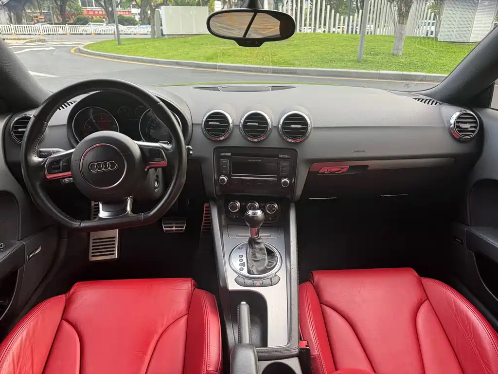Audi TT — миниатюра 6