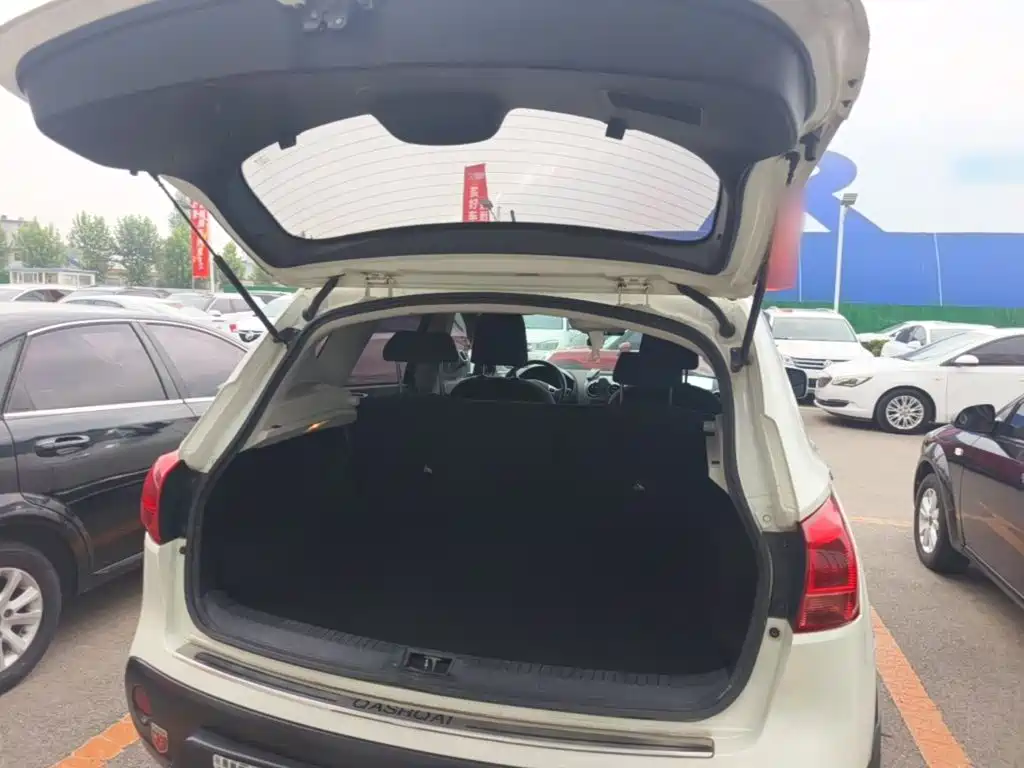 Nissan Qashqai — миниатюра 19