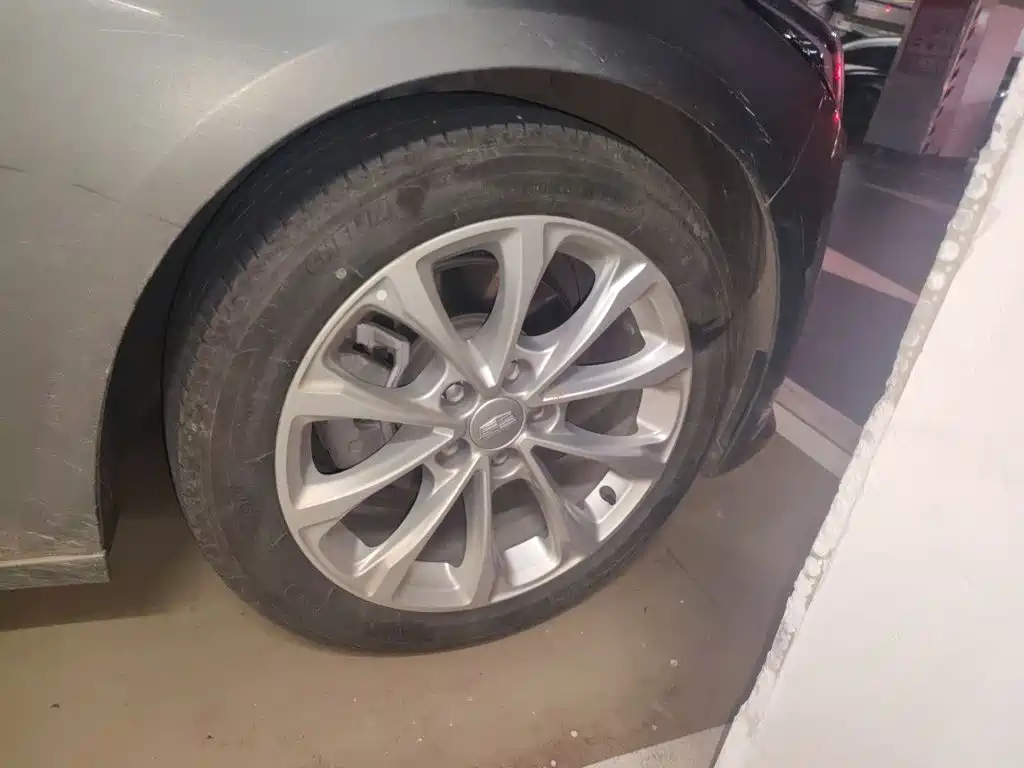Cadillac CT5 — миниатюра 8