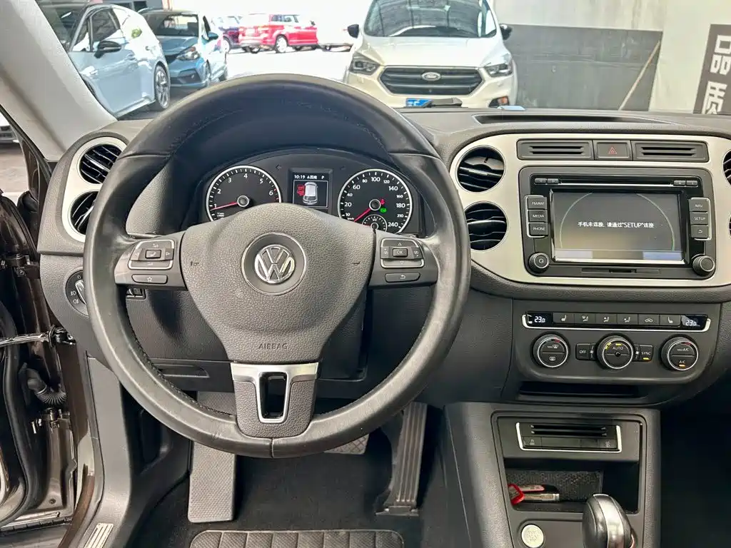 Volkswagen Tiguan — миниатюра 14