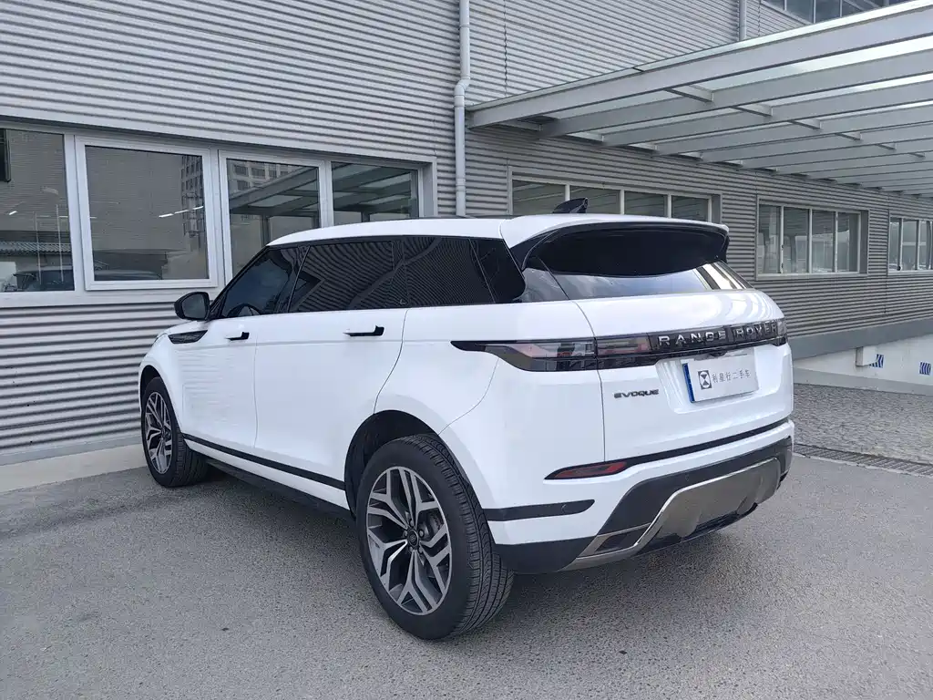 Land Rover Range Rover Evoque 2024 L SE