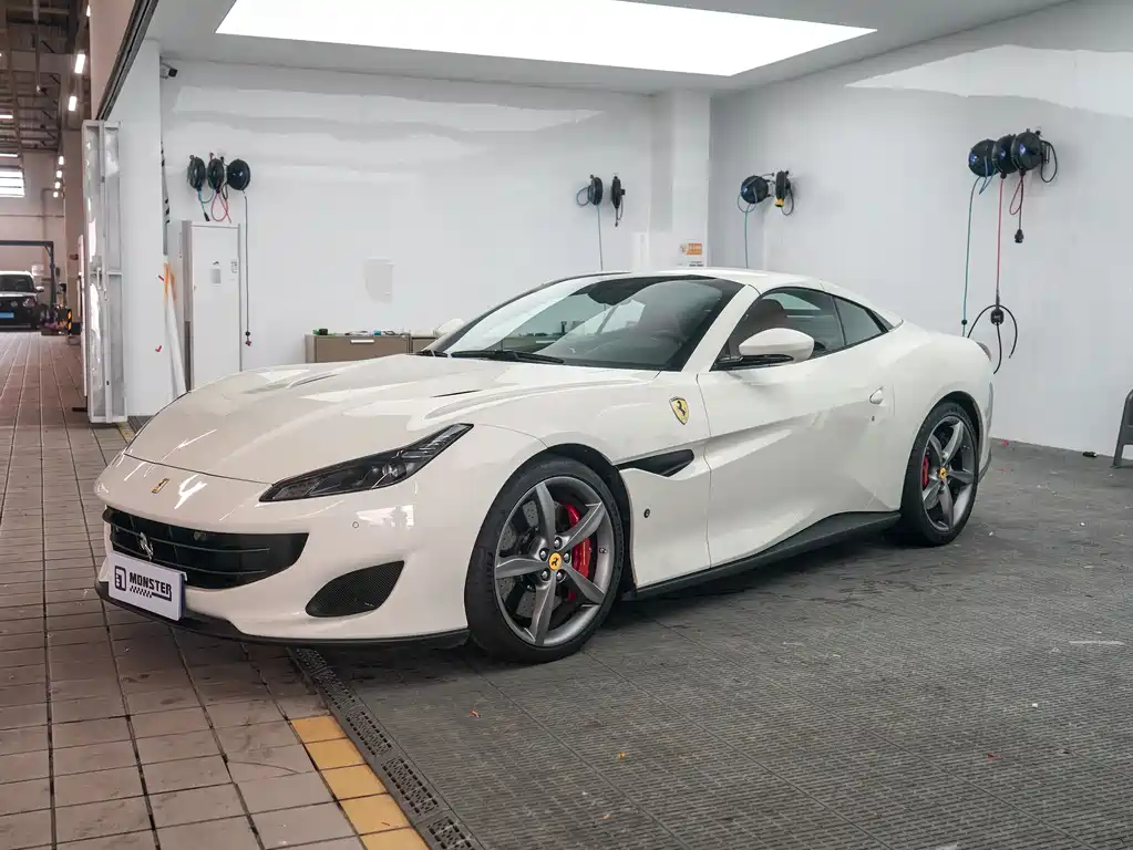 Ferrari Portofino 2019