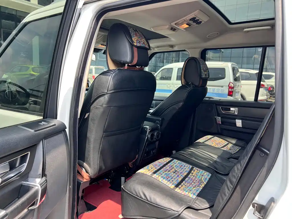 Land Rover Discovery 2015 3.0 SDV6 HSE