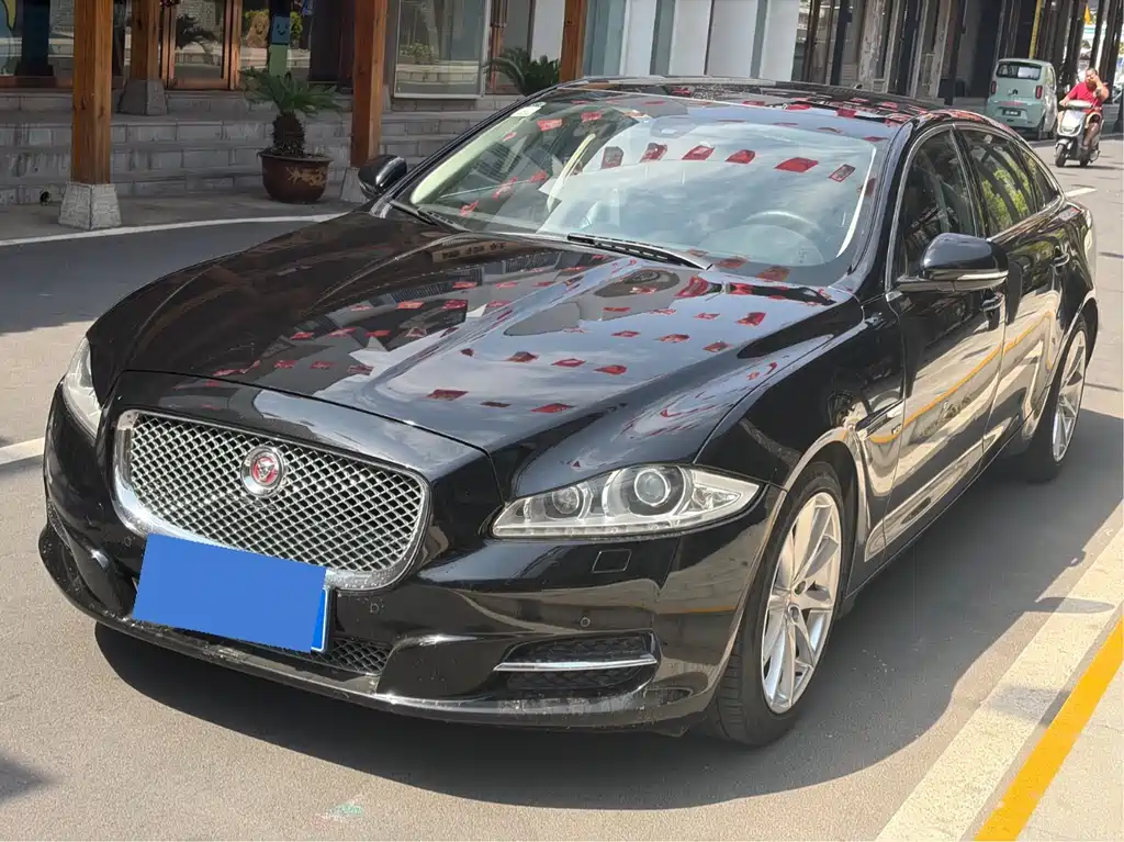 Jaguar XJ 2014