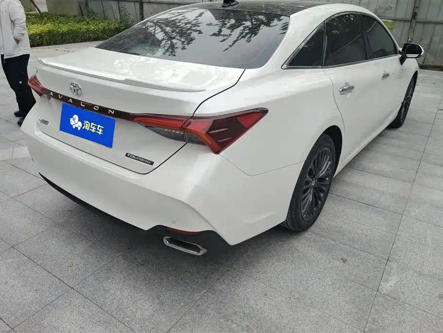 Toyota Avalon 2019 2.5L Touring Luxury VI