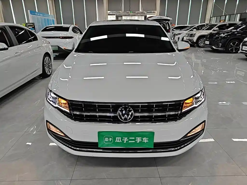 Volkswagen Bora — миниатюра 3