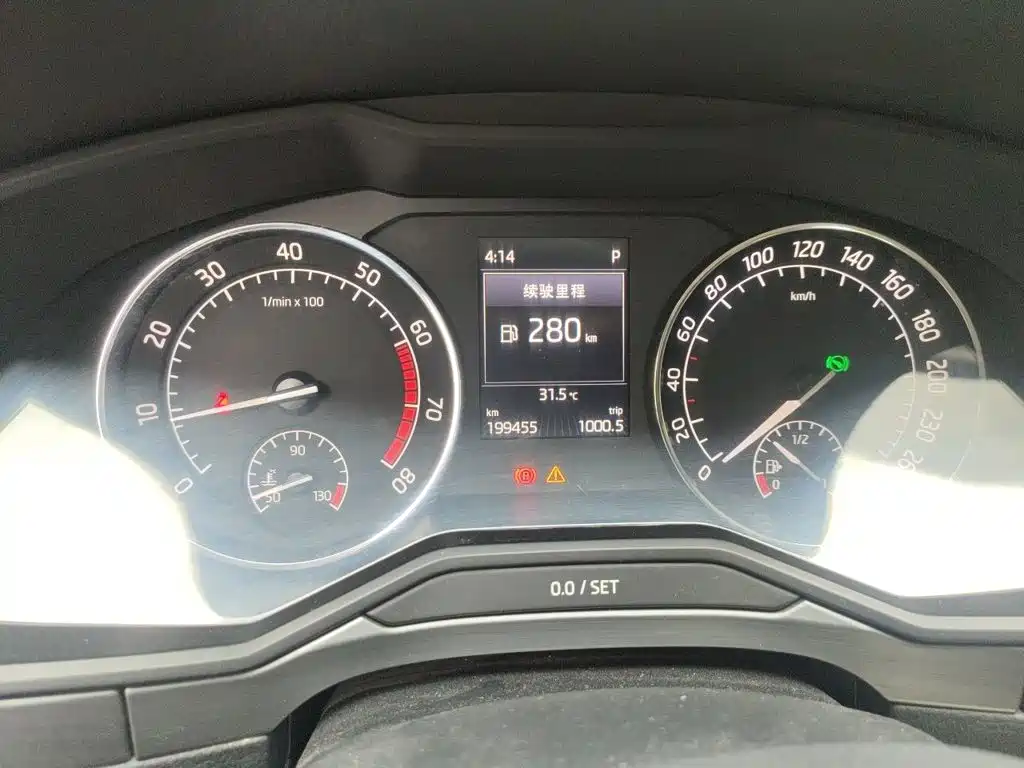 Skoda Superb — миниатюра 12