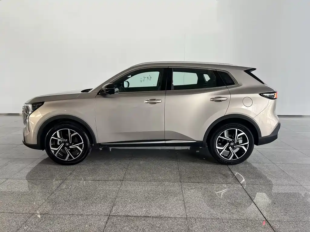 Changan CS55PLUS - фото 3
