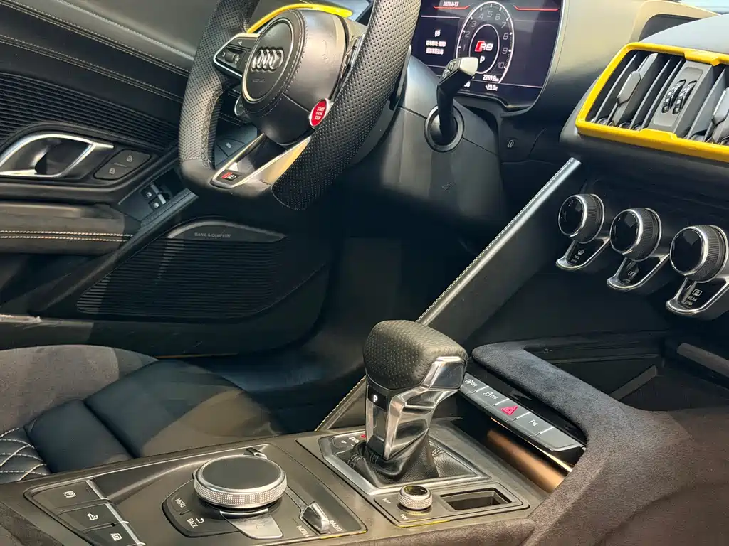 Audi R8 — миниатюра 13