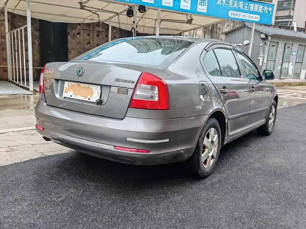 Skoda Octavia — миниатюра 8