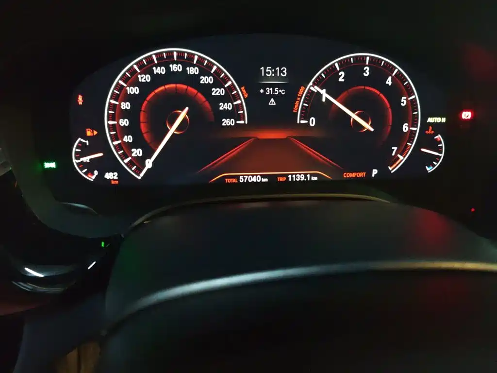 BMW 5 Series (Import) — миниатюра 5