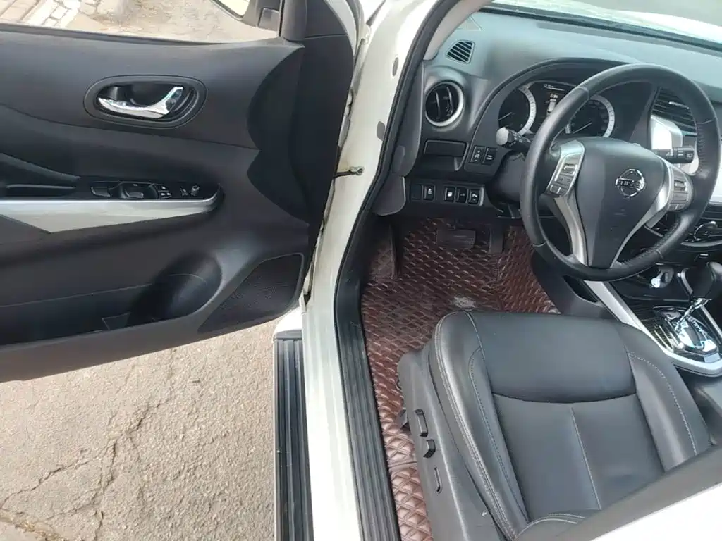 Nissan Terra — миниатюра 16