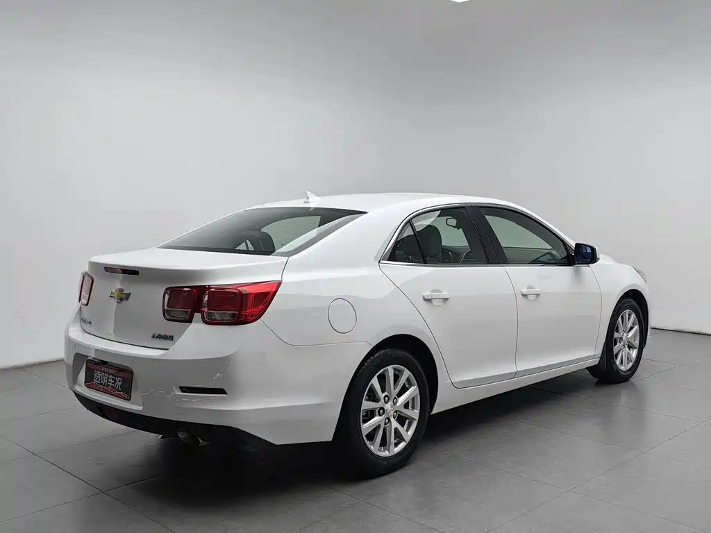 Chevrolet Malibu — миниатюра 2